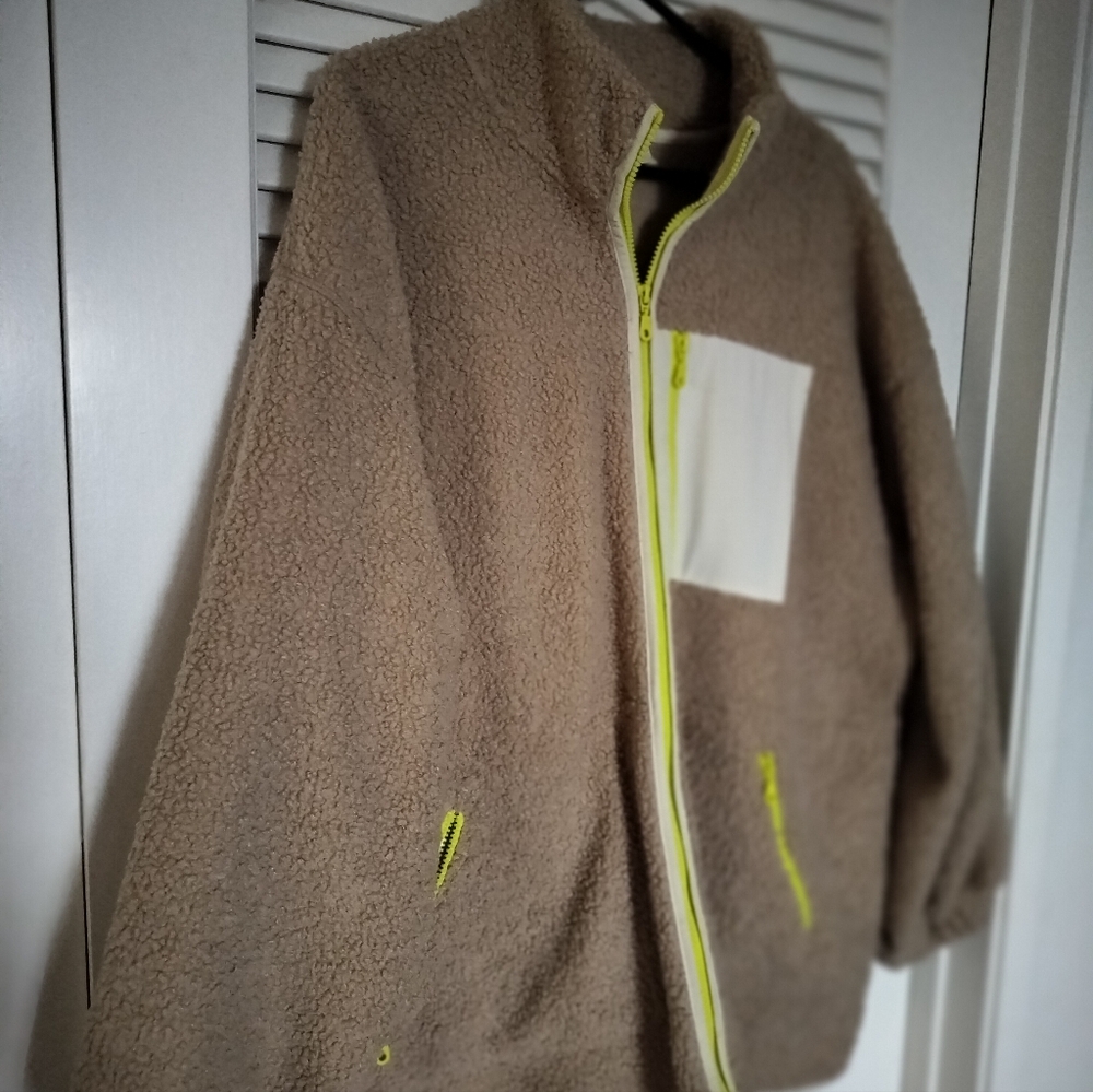 Universal Thread Sherpa Full Zip Jacket Beige Wit… - image 3